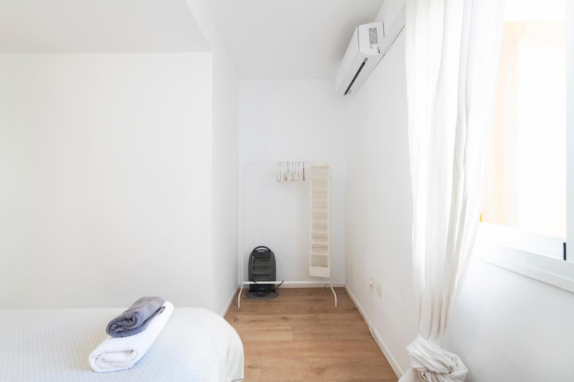 Duplex Victoria amplio y a 15 min del centro y calle Larios Málaga Exterior foto